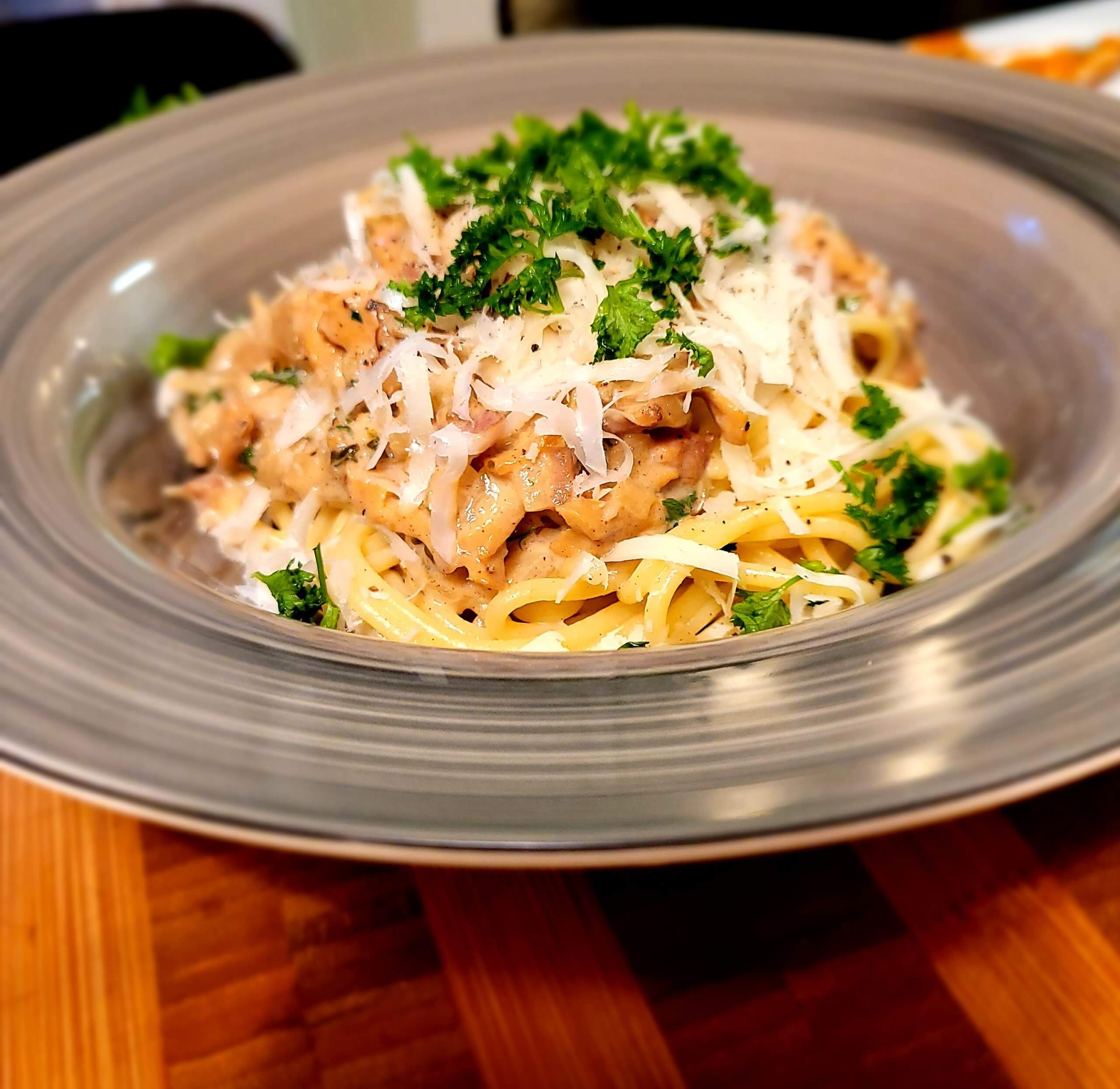 Pasta med taggsvamp